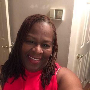 Meet your Posher, Brenda